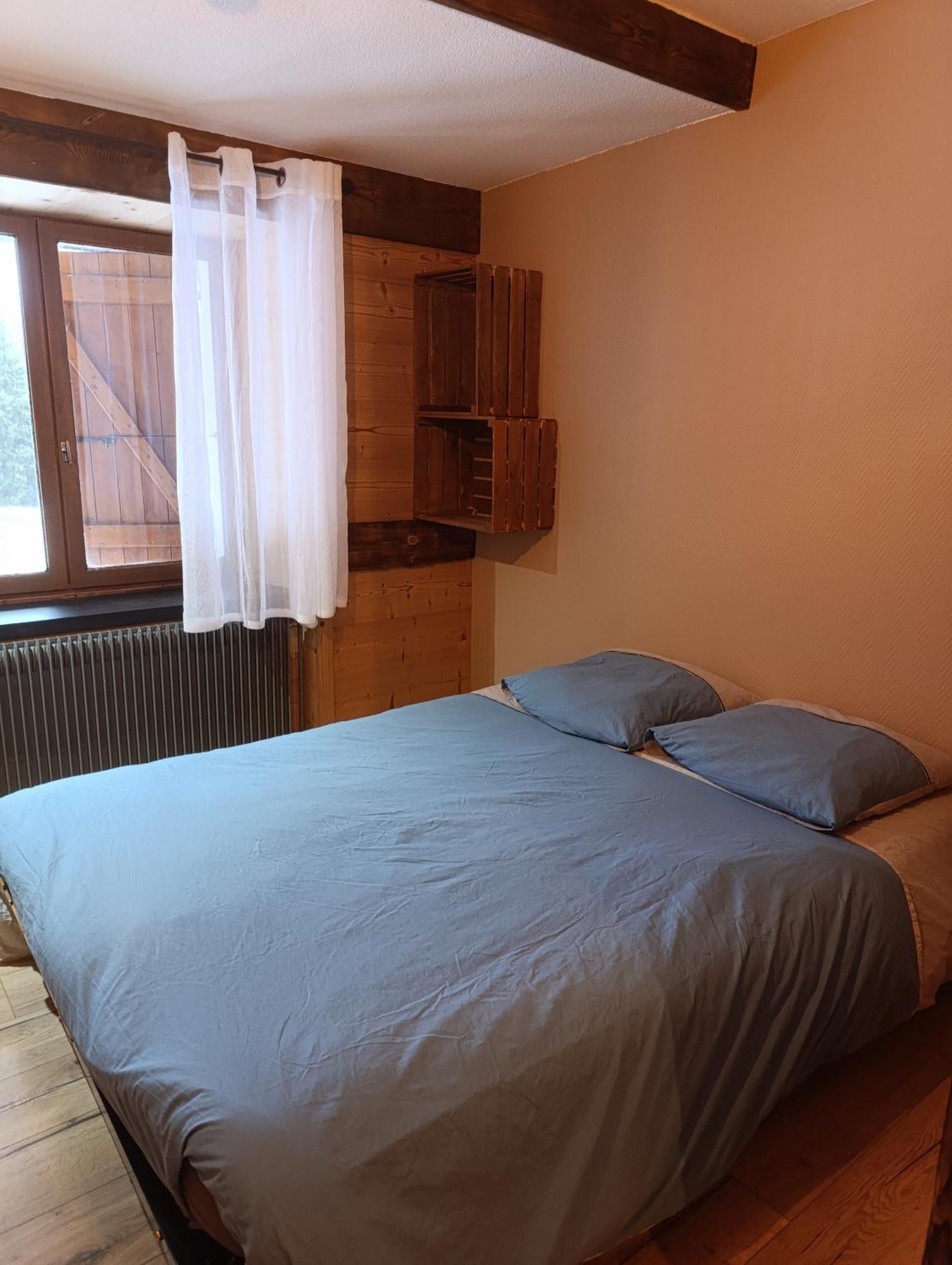Chambre Les Etoiles De Bevy Septmoncel-Les-Molunes Zimmer foto